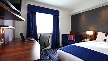 Holiday Inn Express Glenrothes by IHG