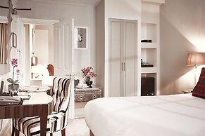 Tophams Hotel
