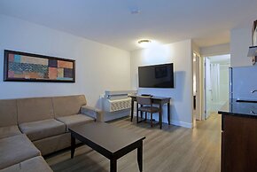 Travelodge by Wyndham Kamloops Mountview