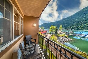 Prestige Lakeside Resort, WorldHotels Elite