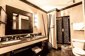 Prestige Lakeside Resort, WorldHotels Elite