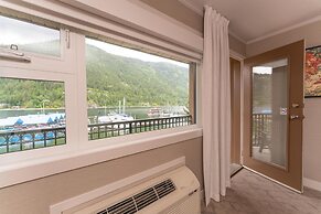Prestige Lakeside Resort, WorldHotels Elite