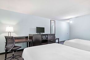 Clarion Inn Des Moines Airport