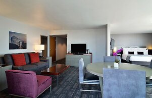 Loews Hollywood Hotel