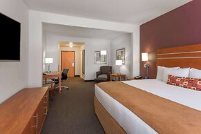 Wingate by Wyndham Calgary