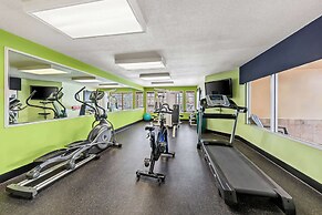 Wingate by Wyndham Calgary