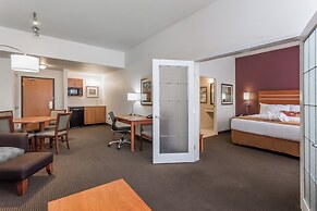 Wingate by Wyndham Calgary