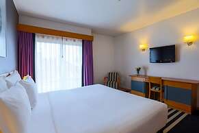 SANA Sesimbra Hotel
