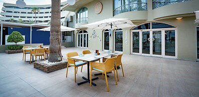 Occidental Sharjah Grand