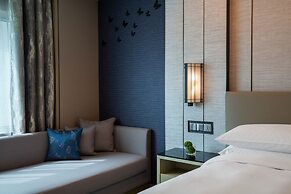 Renaissance Shenzhen Luohu Hotel