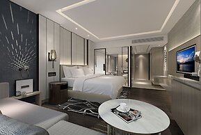 Renaissance Shenzhen Luohu Hotel
