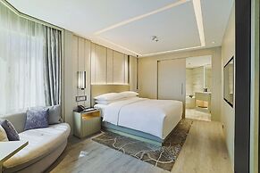 Renaissance Shenzhen Luohu Hotel