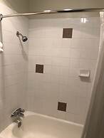 Super 8 by Wyndham Kamloops East