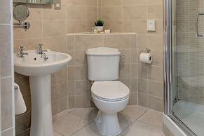 Rogerthorpe Manor Hotel