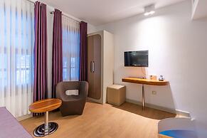 Puding Hotel