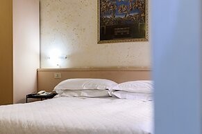 Hotel Julia