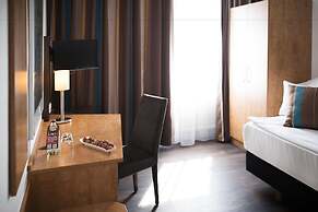 UNO Hotel Stuttgart Großbettlingen