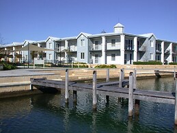 C Mandurah Resort
