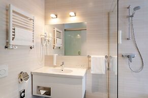 Metropol Hotel