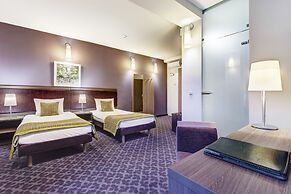 Metropol Hotel