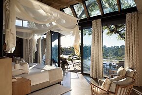 Lion Sands River Lodge