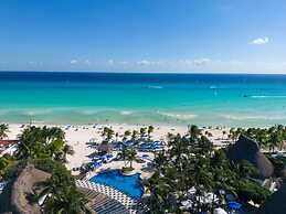 The Reef Playacar Beach Resort & Spa