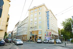 Hotel Minerva