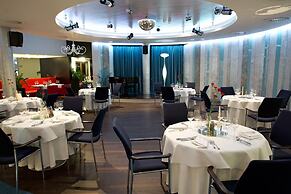 Niebieski Art Hotel & Spa