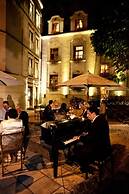 Niebieski Art Hotel & Spa
