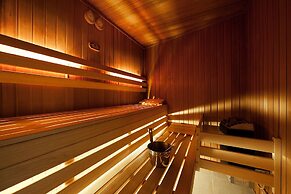 Niebieski Art Hotel & Spa