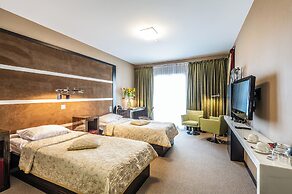 Niebieski Art Hotel & Spa