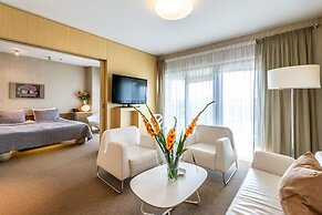 Niebieski Art Hotel & Spa
