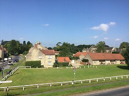 Worsley Arms Hotel