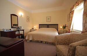 Worsley Arms Hotel