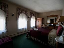 Hotel Ruby Marie