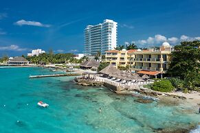 Hotel Playa Azul Cozumel