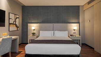 Hotel ILUNION Pio XII