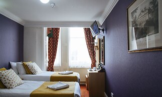 Lord Kensington Hotel