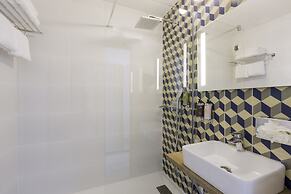 Best Western Plus Hotel Canet-Plage