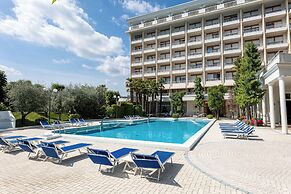 LA RESIDENCE & IDROKINESIS – Thermal Rehab
