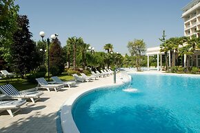 LA RESIDENCE & IDROKINESIS – Thermal Rehab