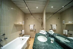 LA RESIDENCE & IDROKINESIS – Thermal Rehab