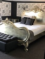 The Falcon Hotel