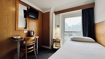 West Cromwell Hotel