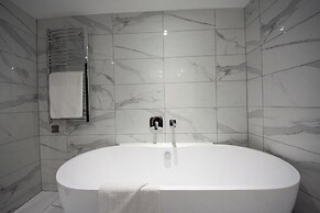 Best Western Abbots Barton Hotel