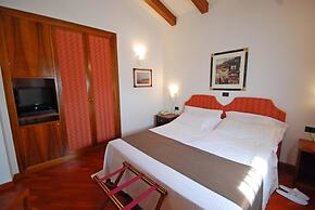 Alla Rocca Hotel