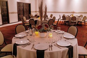Quinta Dorada Hotel and Suites