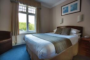 The Oaklands Hotel