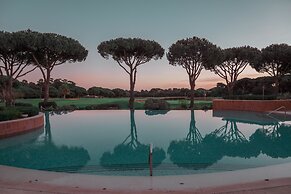 Onyria Quinta da Marinha Hotel