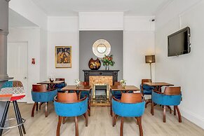 Dial House Hotel
